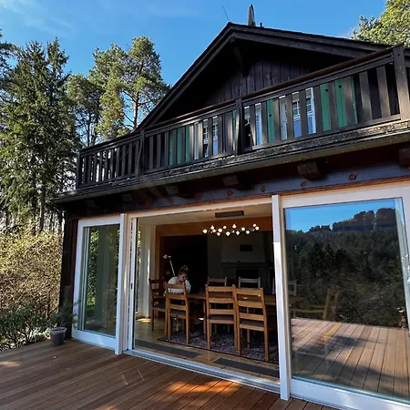 Holiday home Haus Schrammsteinblick *